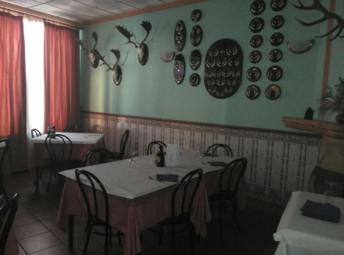 Hostal Restaurante Aroca-3